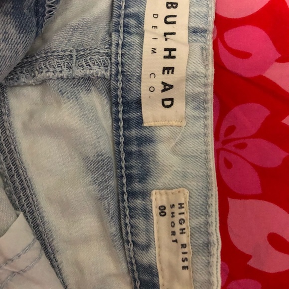 High Rise Shorts - Picture 3 of 3